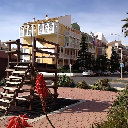 With Side Seaview 60 Meters From Sea Appartement *