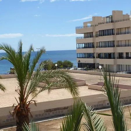 Apartment With Side Seaview 60 Meters From Sea